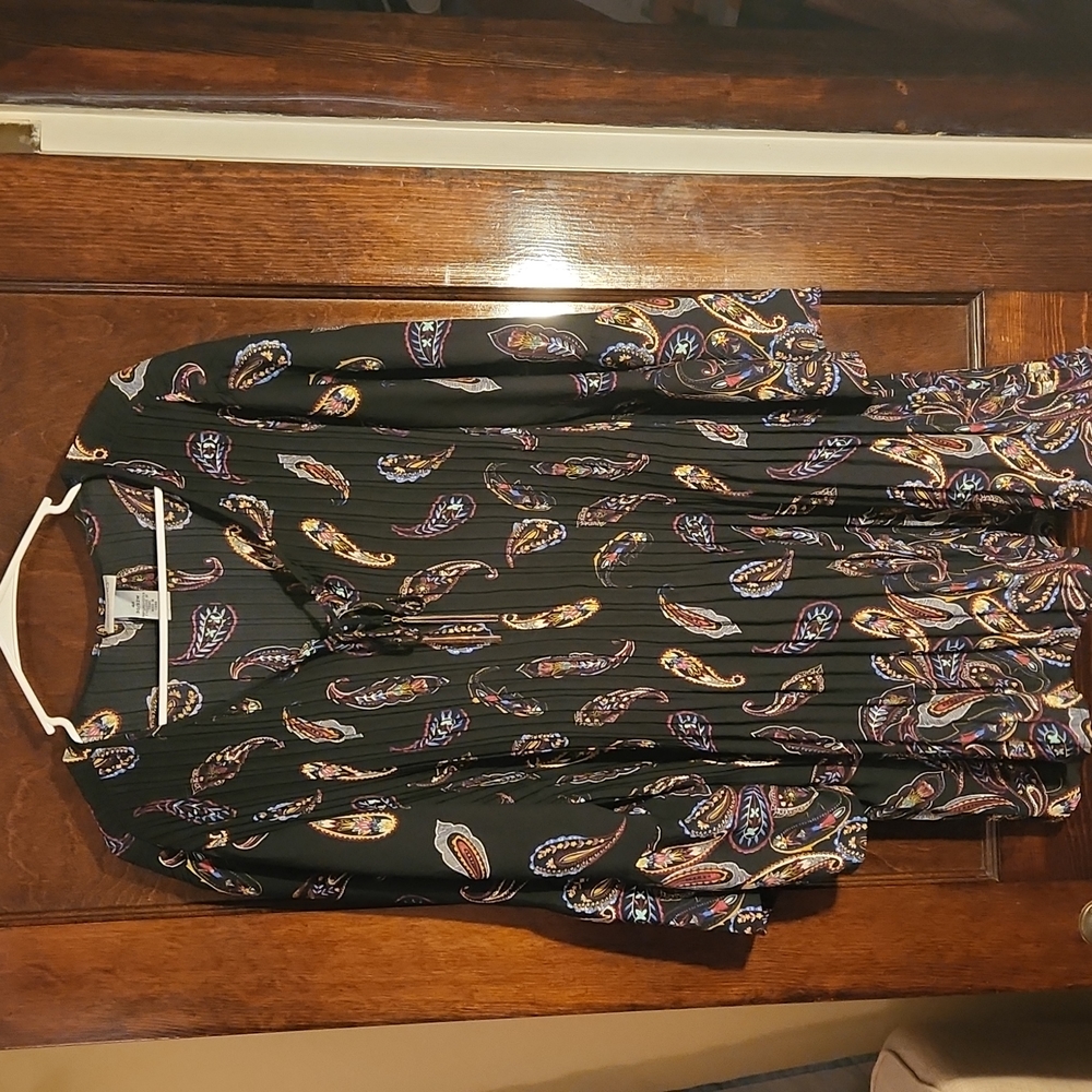 Catherine's 4x Paisley Tunic Blouse